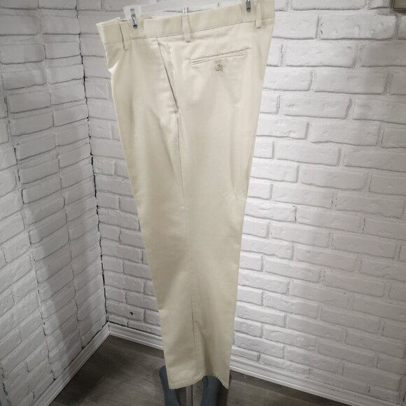 Dockers' Individual Fit Waistband Men's Size 36/32 Flat Front Straight Leg Pants - Picture 2 of 12